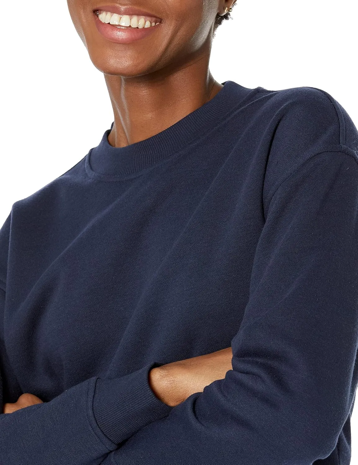 Amazon Essentials Women's Cropped Drop Shoulder Sweatshirt (Available in Plus Size)