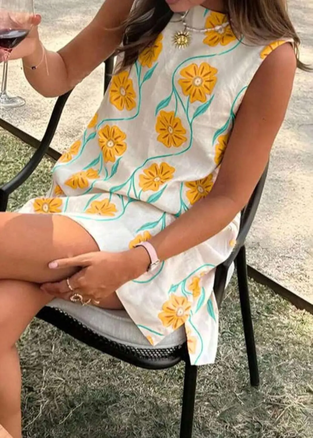 CHARTOU Women 2025 Summer Sleeveless Floral Short Shift Dress Cotton Linen Loose Tank Dress