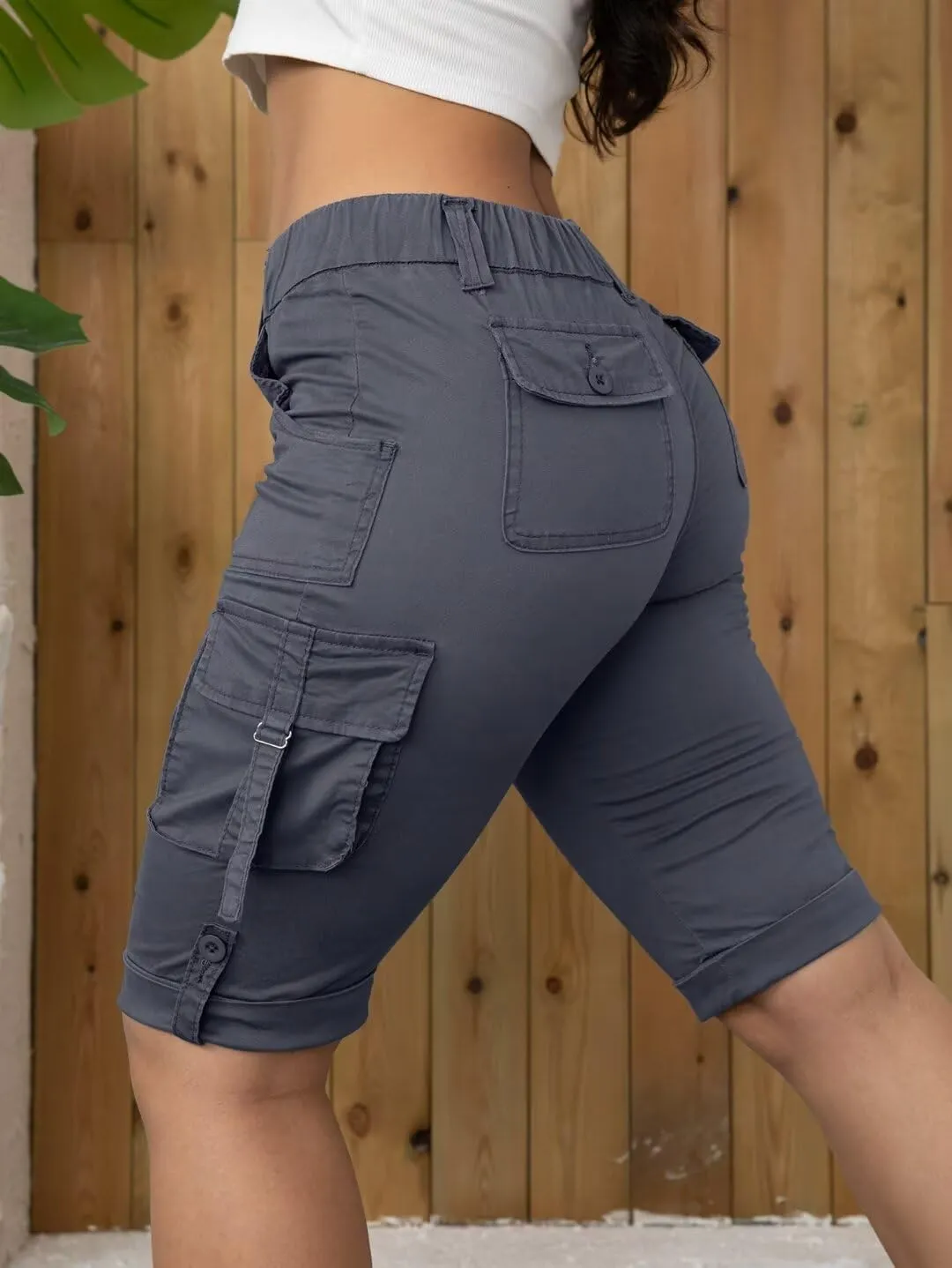 Flamingals Hiking Shorts for Women Flap Pocket Design Bermuda Cargo Shorts 2025 Trendy