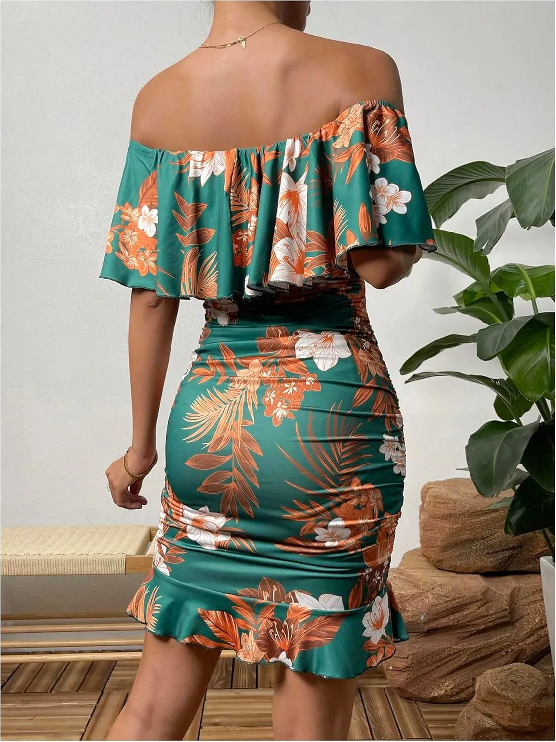 Floerns Women's Off Shoulder Ruffle Trim Short Sleeve Tropical Print Bodycon Dress