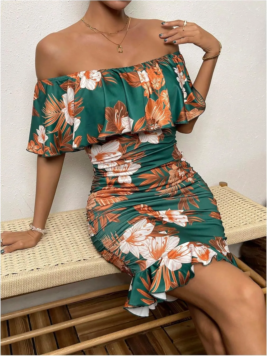 Floerns Women's Off Shoulder Ruffle Trim Short Sleeve Tropical Print Bodycon Dress