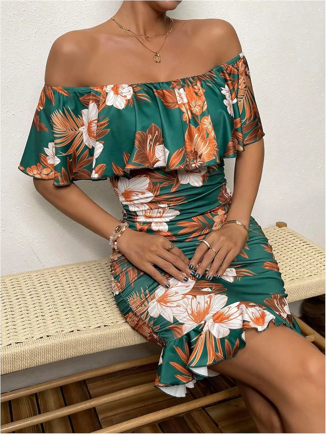 Floerns Women's Off Shoulder Ruffle Trim Short Sleeve Tropical Print Bodycon Dress