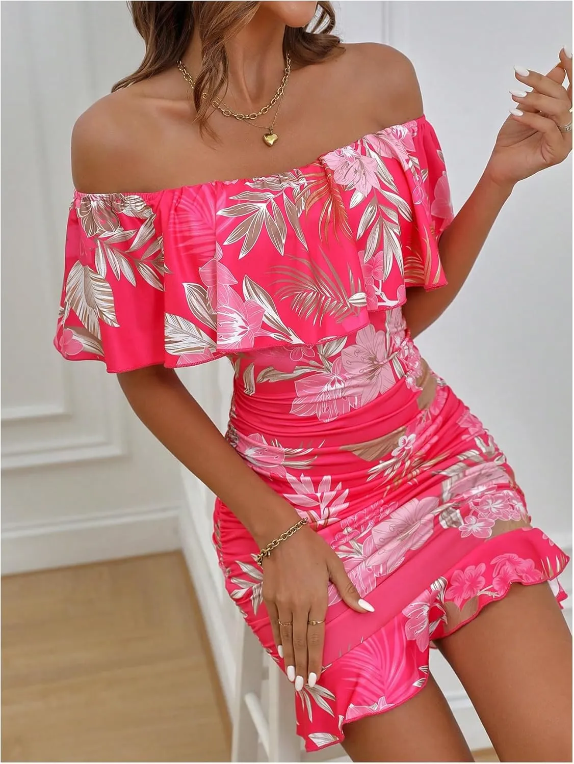 Floerns Women's Off Shoulder Ruffle Trim Short Sleeve Tropical Print Bodycon Dress
