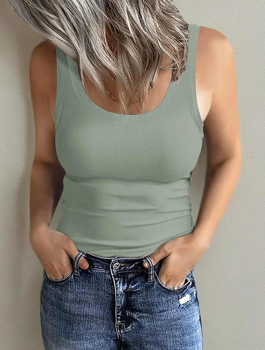 GEMBERA Women's Sleeveless Scoop Neck Ribbed Tank Tops Fitted Basic Cami Tee Shirts