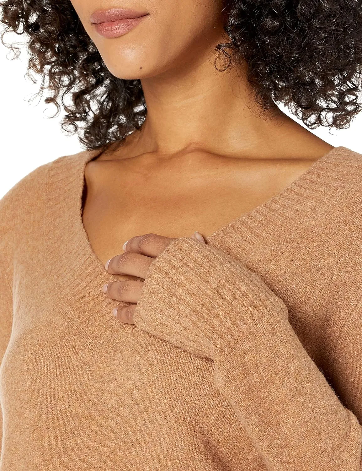 Goodthreads Women's Relaxed-Fit Mid-Gauge Stretch V-Neck Sweater