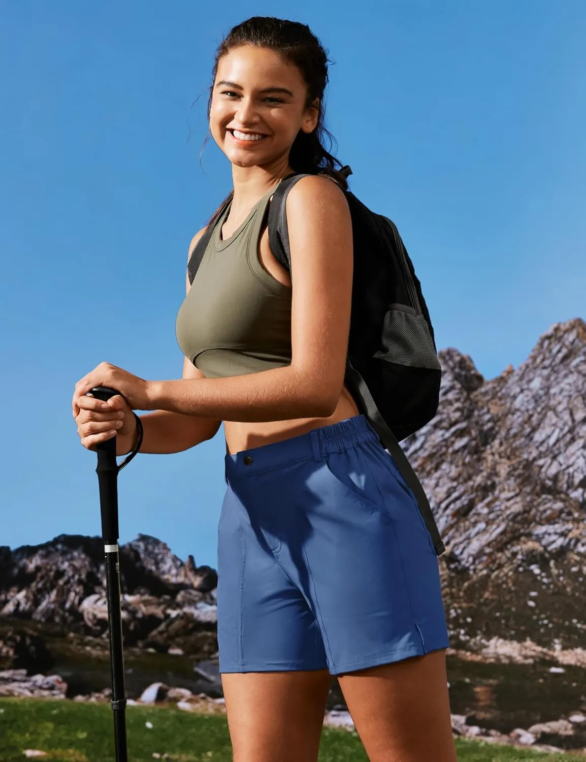 IUGA 5" Hiking Golf Shorts with Pockets Quick Dry Womens Cargo Shorts Casual Summer Short