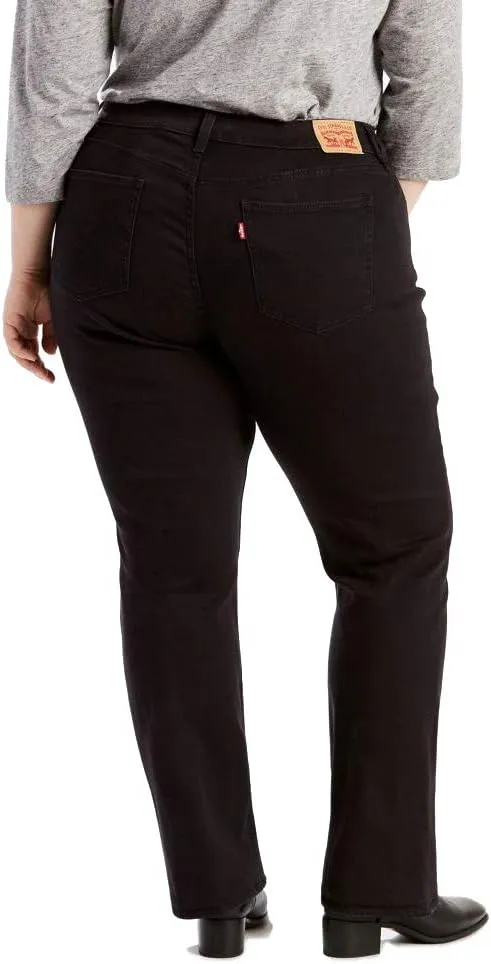 Levi's Women's Classic Straight Jeans (Plus Size)
