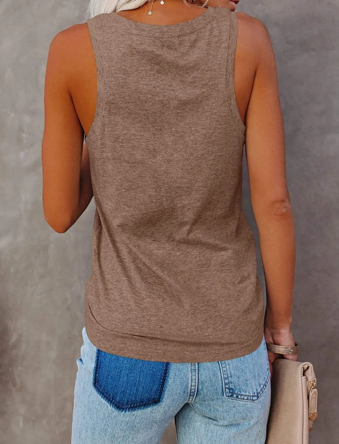 Minclouse Women's Tank Tops Scoop Neck Sleeveless Tees Casual Loose Fit Camisole