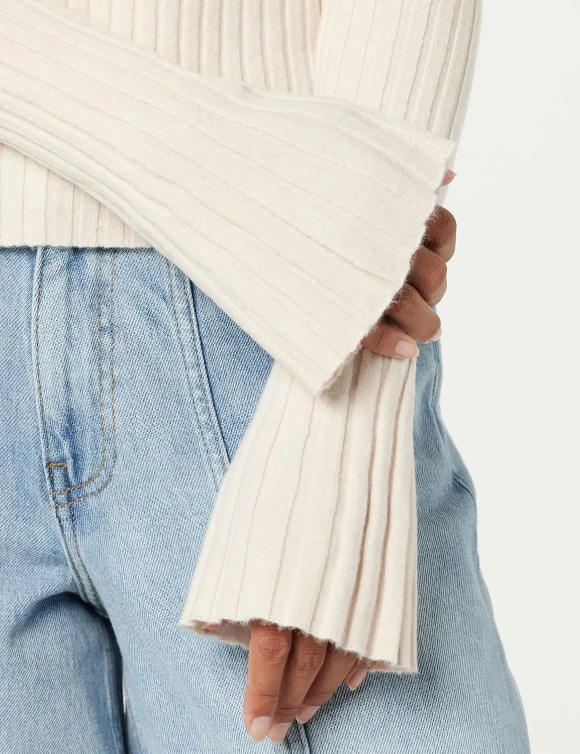 The Drop Women's Beatrice Bell Sleeve Scoop-Neck Sweater