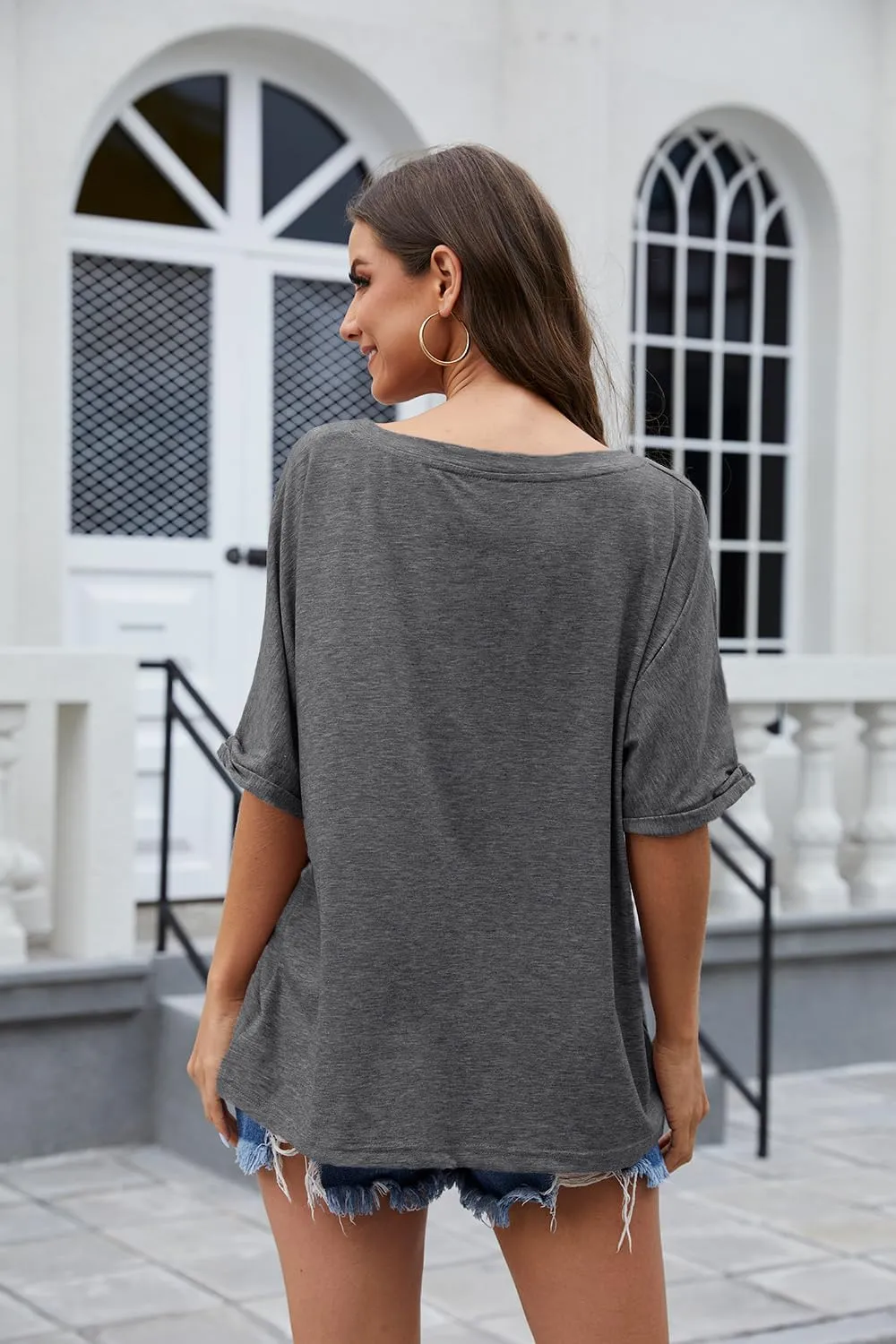 UNCLECAT Women's V Neck Oversized T-Shirts Summer Short Sleeve Shirts Loose Casual Tops Tee