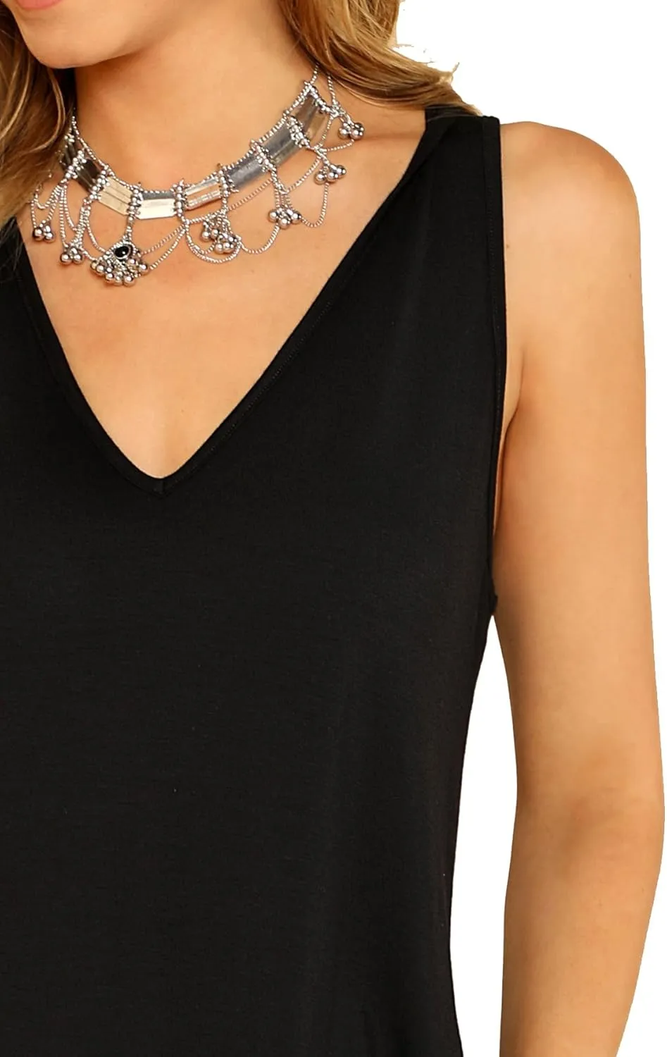 Verdusa Women's Basic V Neck Longline Dolphin Hem Loose Tunic Tank Top