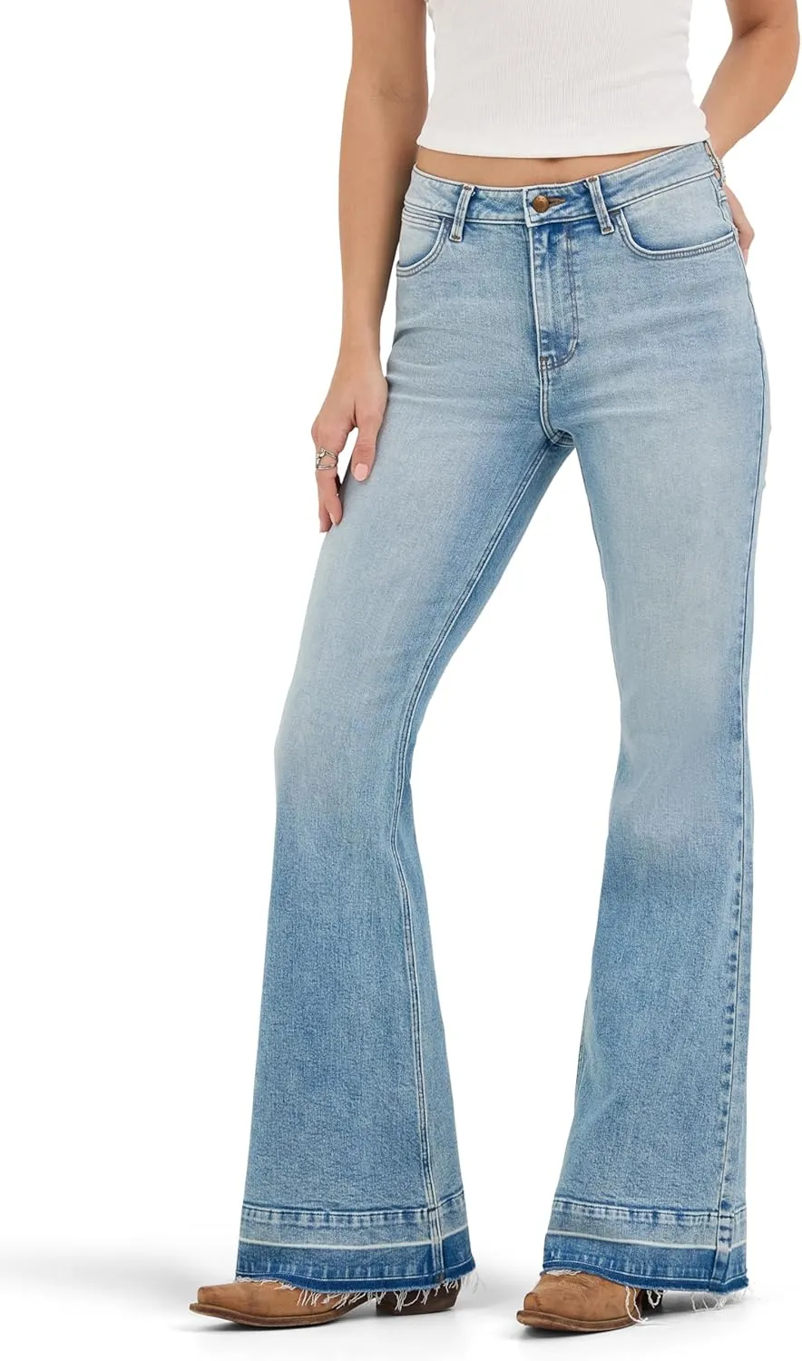 Wrangler Women's High Waisted Fierce Flare Jean