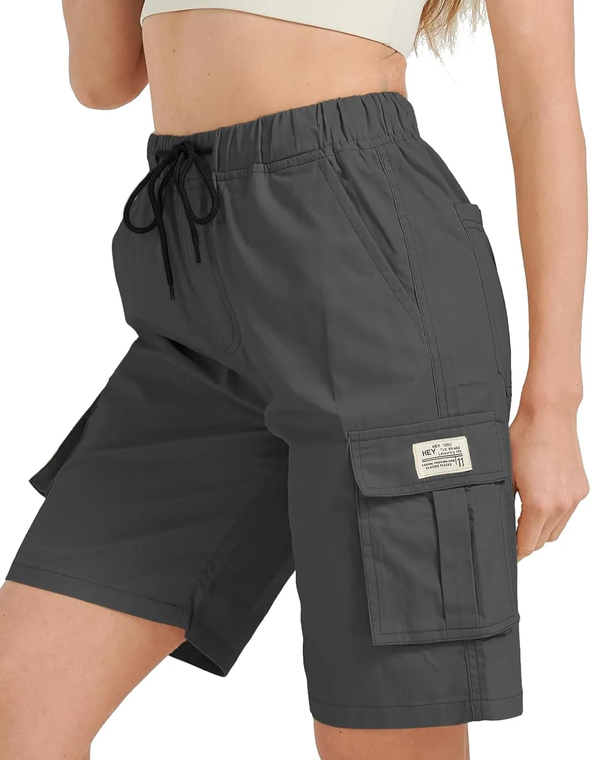 XinYangNi Women's Casual Cotton Cargo Shorts Elastic Waist Drawstring Loose Fit Lightweight Multi Pocket