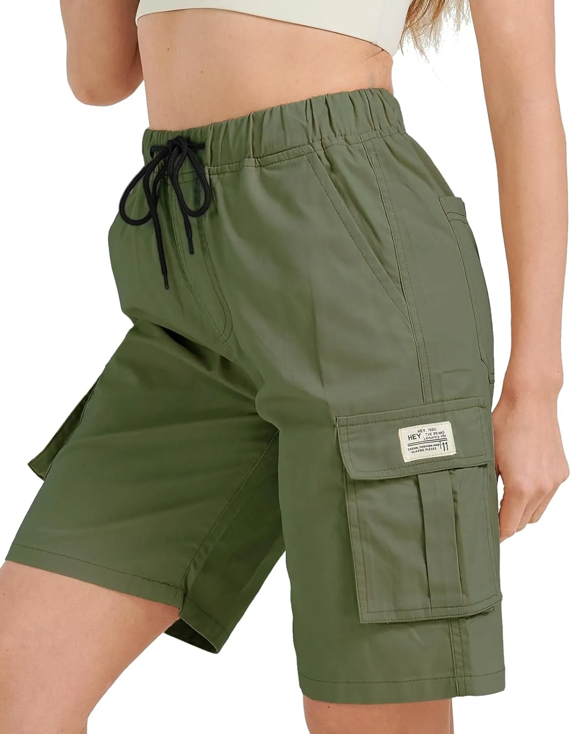 XinYangNi Women's Casual Cotton Cargo Shorts Elastic Waist Drawstring Loose Fit Lightweight Multi Pocket